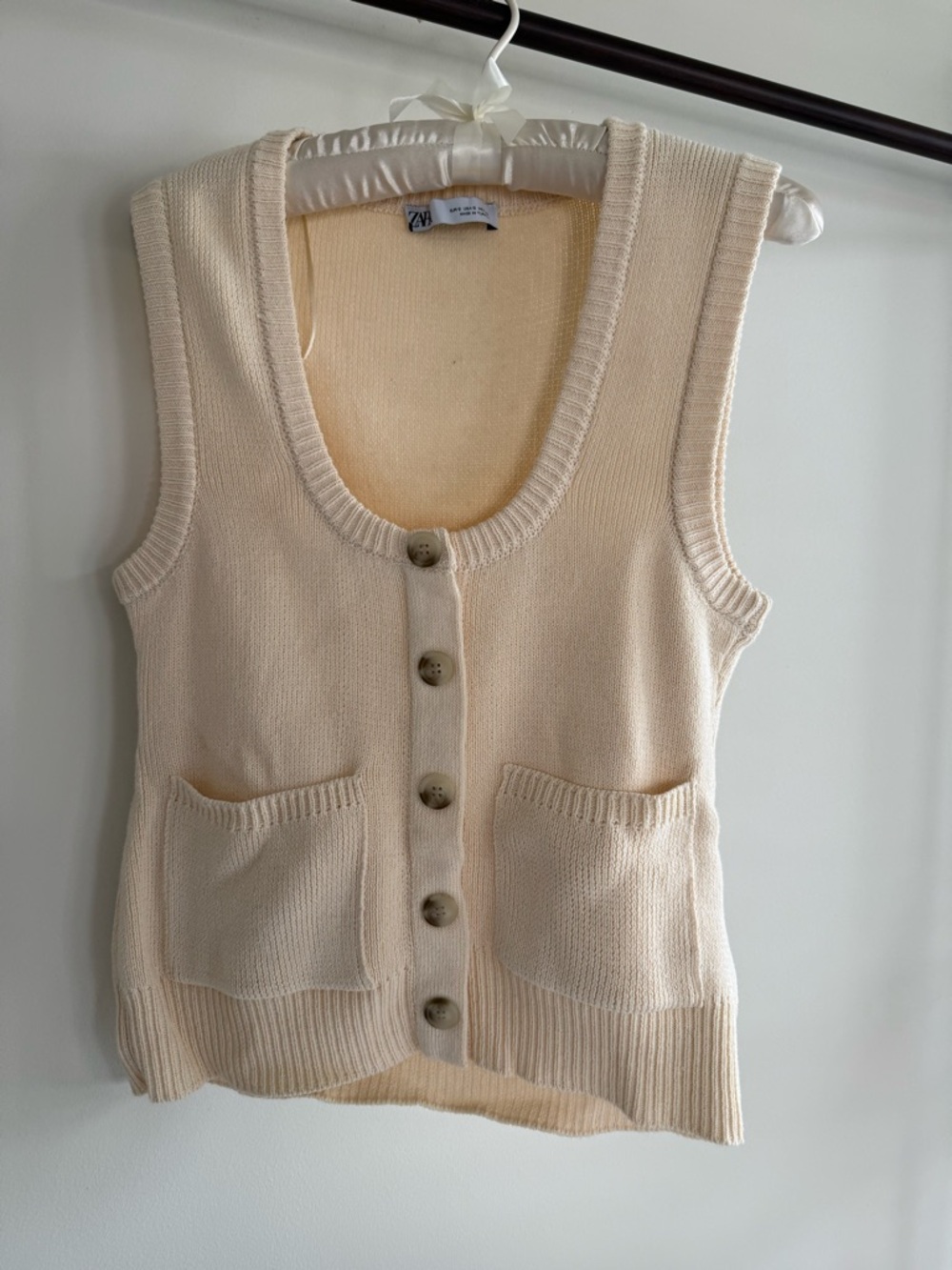 Zara Modern Minimal Button Front Vest- NWOT